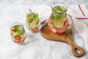 7 Manfaat Infused Water bagi Kesehatan