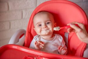 7 Aturan Penting dalam Memberikan MPASI untuk Bayi