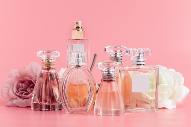 Moms, Ini 5 Wangi Parfum yang Disukai Suami