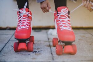 8 Manfaat Bermain Sepatu Roda bagi Kesehatan Tubuh