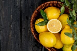 Lemon untuk MPASI, Amankah Dikonsumsi oleh Bayi?