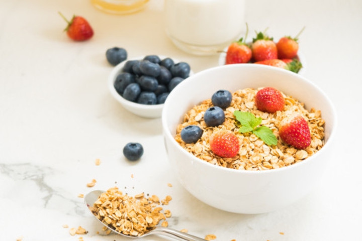 Manfaat Oatmeal untuk Ibu Hamil dan Cara Tepat Mengonsumsinya