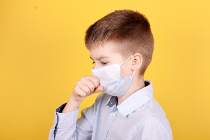 Batuk pada Anak Tak Kunjung Sembuh? Waspadai Penyakit Ini!