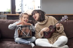 10 Lagu Anak-anak yang Bisa Tingkatkan Kecerdasan Balita