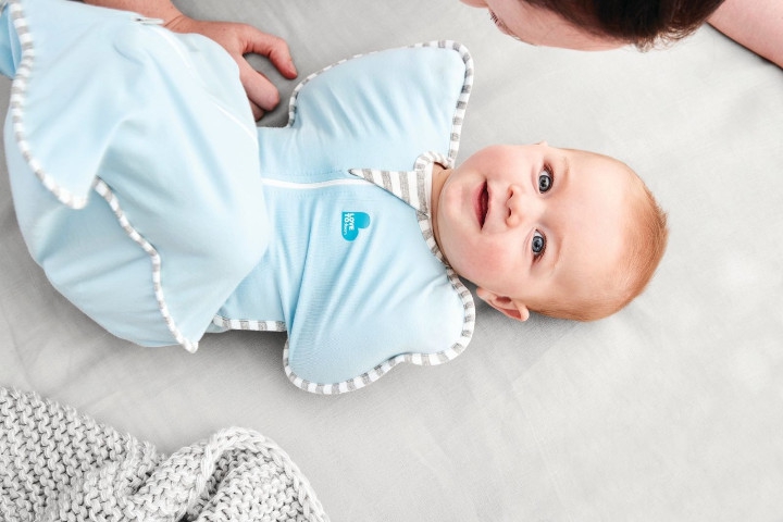 Tips Membedong agar Bayi Tidur Lebih Aman, Nyaman, dan Lama