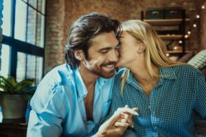 6 Hal yang Perlu Anda Lakukan Sebelum Memulai Bercinta