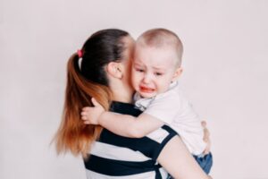 Ini Tanda Anak Sedang Stres dan Cara untuk Mengatasinya