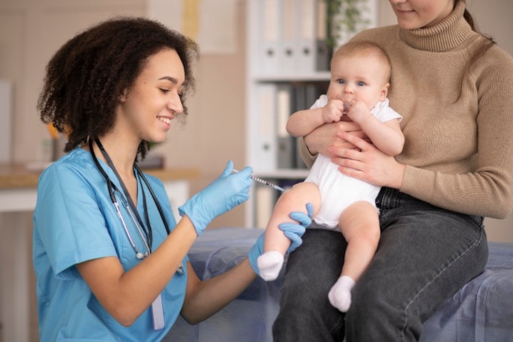 Pekan Imunisasi Dunia 2021: Pentingnya Vaksinasi Selama Pandemi