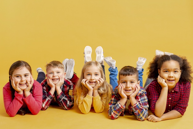 7 Karakter Teman yang Baik bagi Anak