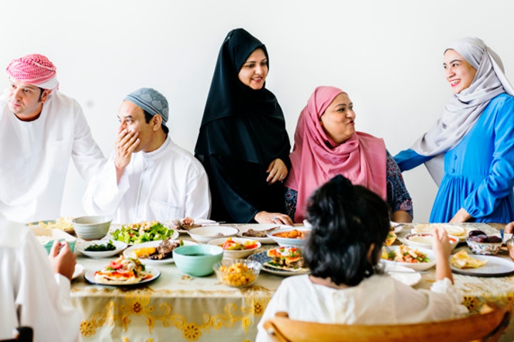 Tips Menyantap Hidangan Lebaran bagi Ibu Hamil