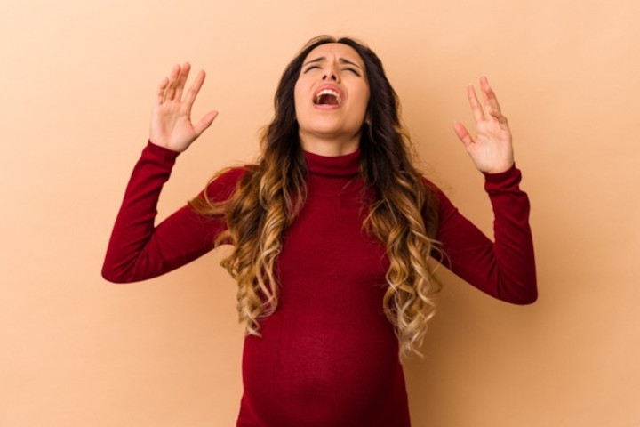 5 Hal yang Paling Sering Bikin Ibu Hamil Stres dan Solusinya