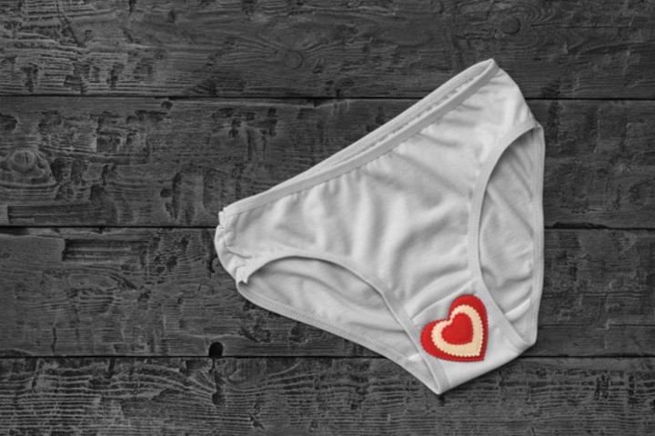 Waspadai 7 Penyebab Keluar Flek Darah saat Hamil Muda