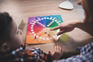 7 Manfaat Bermain Board Games untuk Anak Balita