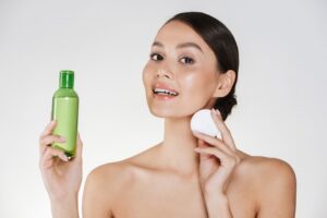 Ampuh Hapus Makeup! Ini Rekomendasi Cleansing Oil Terbaik