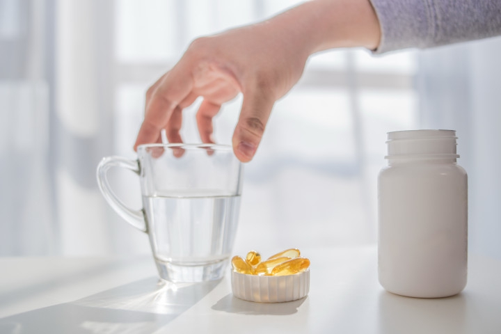 Vitamin D, Benarkah Bermanfaat bagi Penderita COVID-19?