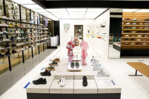 Buka Gerai Kedua, Atmos Gandeng Seniman Lokal Yogyakarta