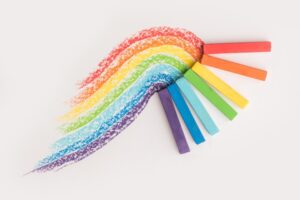 5 Cara Ampuh untuk Menghilangkan Noda Krayon di Dinding