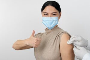 Kemenkes: 90% Pasien COVID-19 yang Sudah Divaksin Berhasil Sembuh