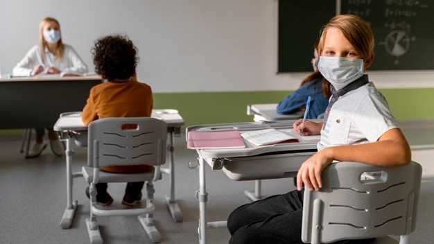 Tips Anti Cemas Melepas Anak saat Pembelajaran Tatap Muka