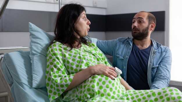 5 Kesalahan yang Dilakukan Pasangan Selama Menemani Bersalin