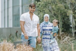 Potret Kebersamaan Keluarga Kecil Ammar Zoni dan Irish Bella