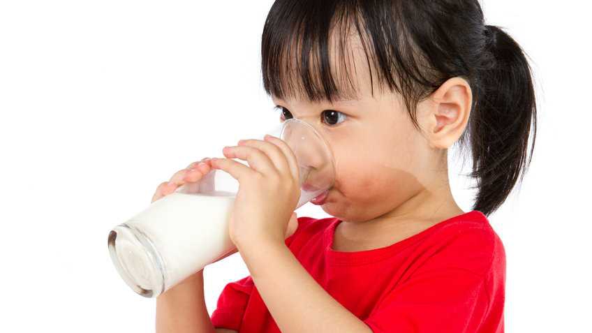 Jangan Lengah! Tingkatkan Daya Tahan Tubuh Si Kecil dengan Makanan dan Minuman Ini