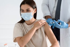 Vaksin Booster COVID-19 Mulai Hari Ini, Begini Cara Cek Tiket dan Jadwalnya