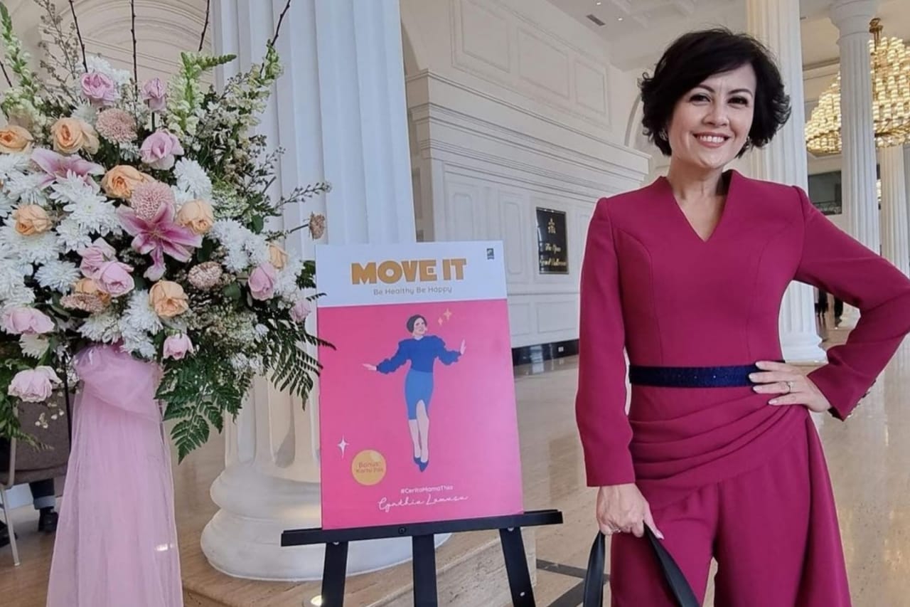 Inspiratif! Ini Deretan Celebrity Moms yang Menulis Buku