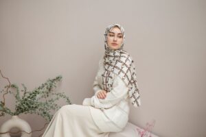 Rekomendasi Brand Hijab Print agar Makin Cantik di Hari Raya