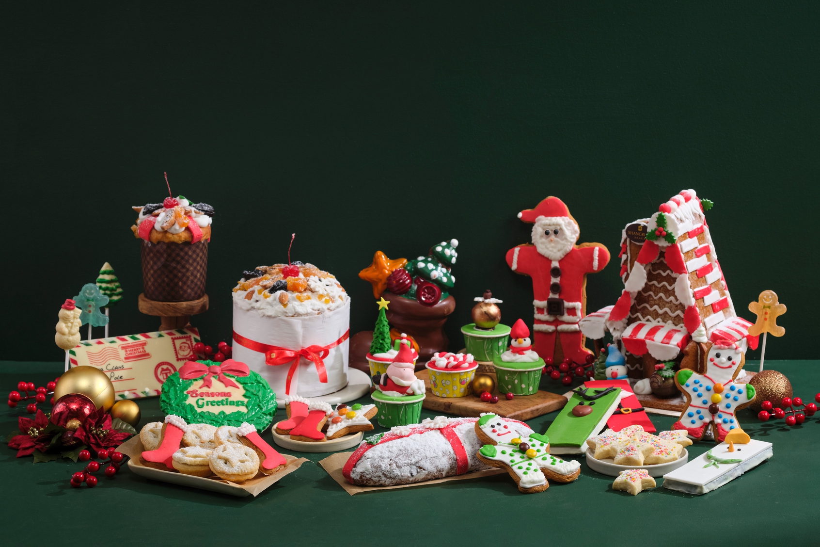 Yuk, Rayakan Semarak Natal dan Tahun Baru dengan Suasana Klasik dan Penuh Kesan!