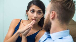 6 Langkah untuk Meminta Maaf pada Pasangan dengan Benar