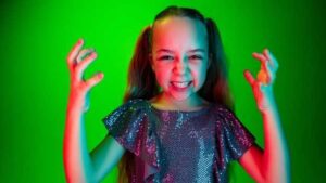 10 Cara Efektif Mendisiplinkan Anak yang Suka Mengumpat