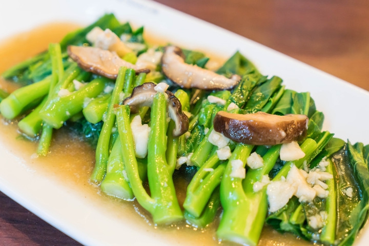 8 Manfaat Kailan, Sayuran Hijau Khas Chinese Food, untuk Kesehatan