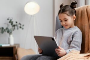 Rekomendasi Serial Anak yang Cocok untuk Ditonton Si Kecil