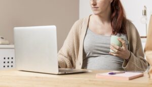 Awas, 7 Kegiatan Sehari-hari Ini Bisa Menyebabkan Keguguran