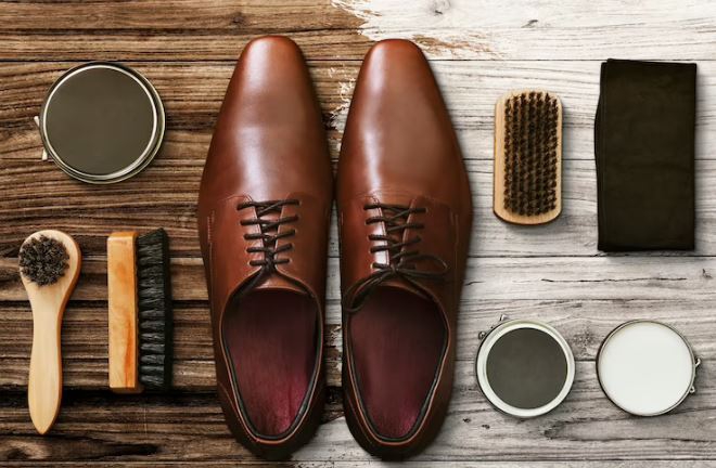 Ingin Sepatu kulit Anda Tetap Awet? Begini Cara Merawatnya
