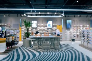 Usung Konsep Taman Bermain Olahraga, Sun &amp; Sand Sports Hadir di PIM 3