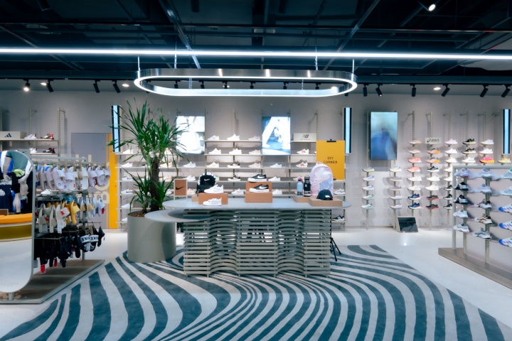 Usung Konsep Taman Bermain Olahraga, Sun &amp; Sand Sports Hadir di PIM 3