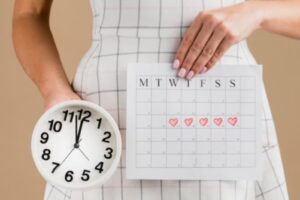 Ini Perbedaan Telat Haid dengan Hamil yang Perlu Anda Tahu